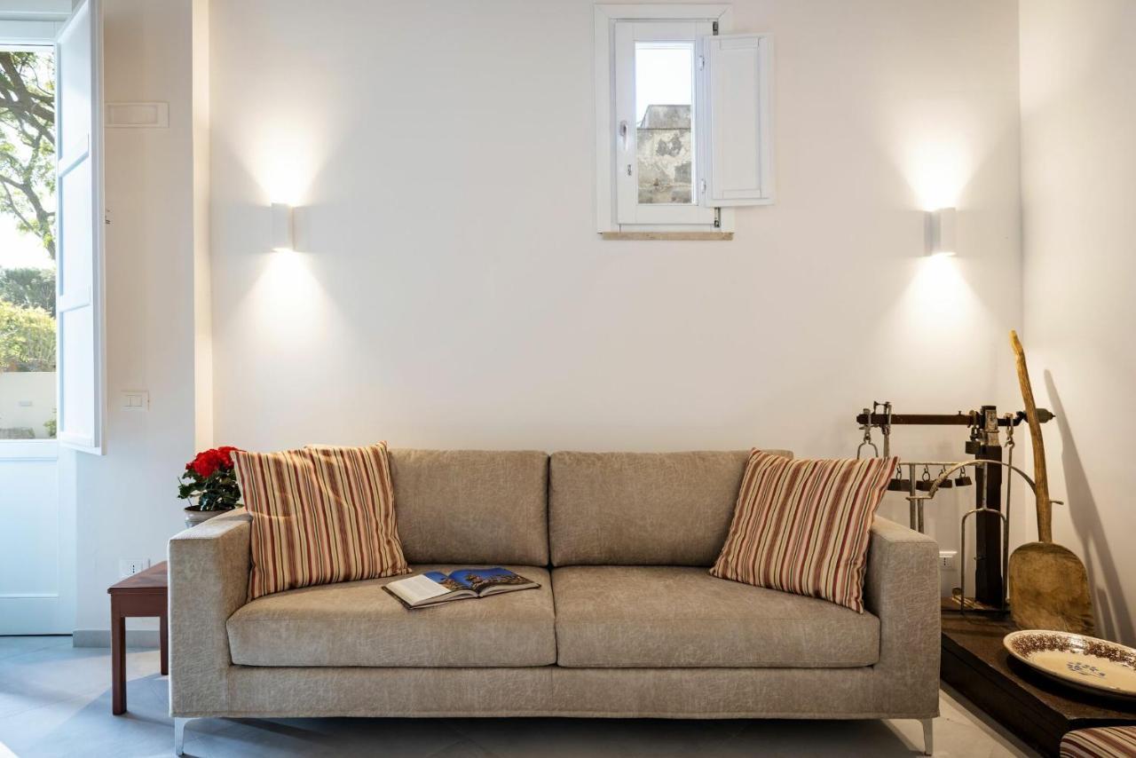 Villa Angelina - Charming Rooms & Apartments تراباني المظهر الخارجي الصورة