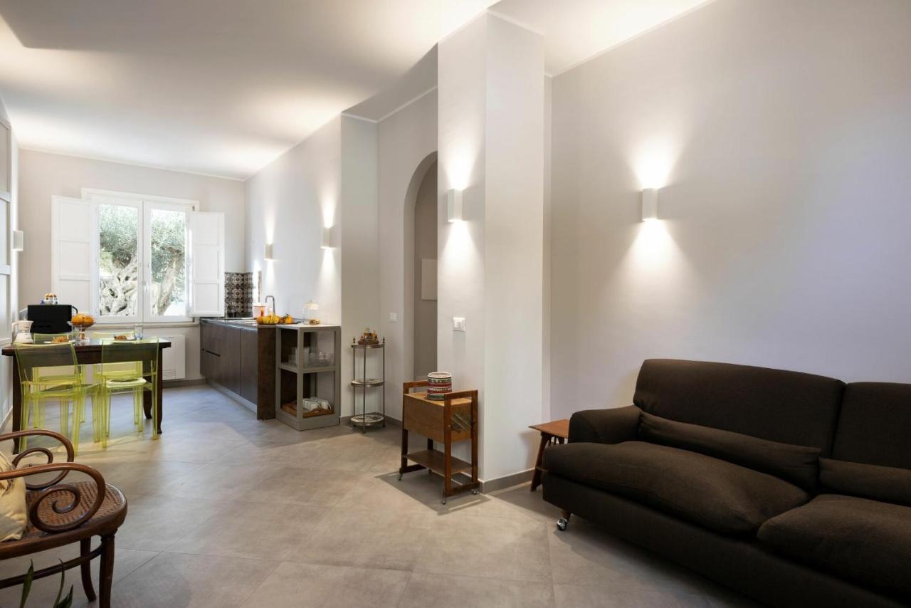 Villa Angelina - Charming Rooms & Apartments تراباني المظهر الخارجي الصورة