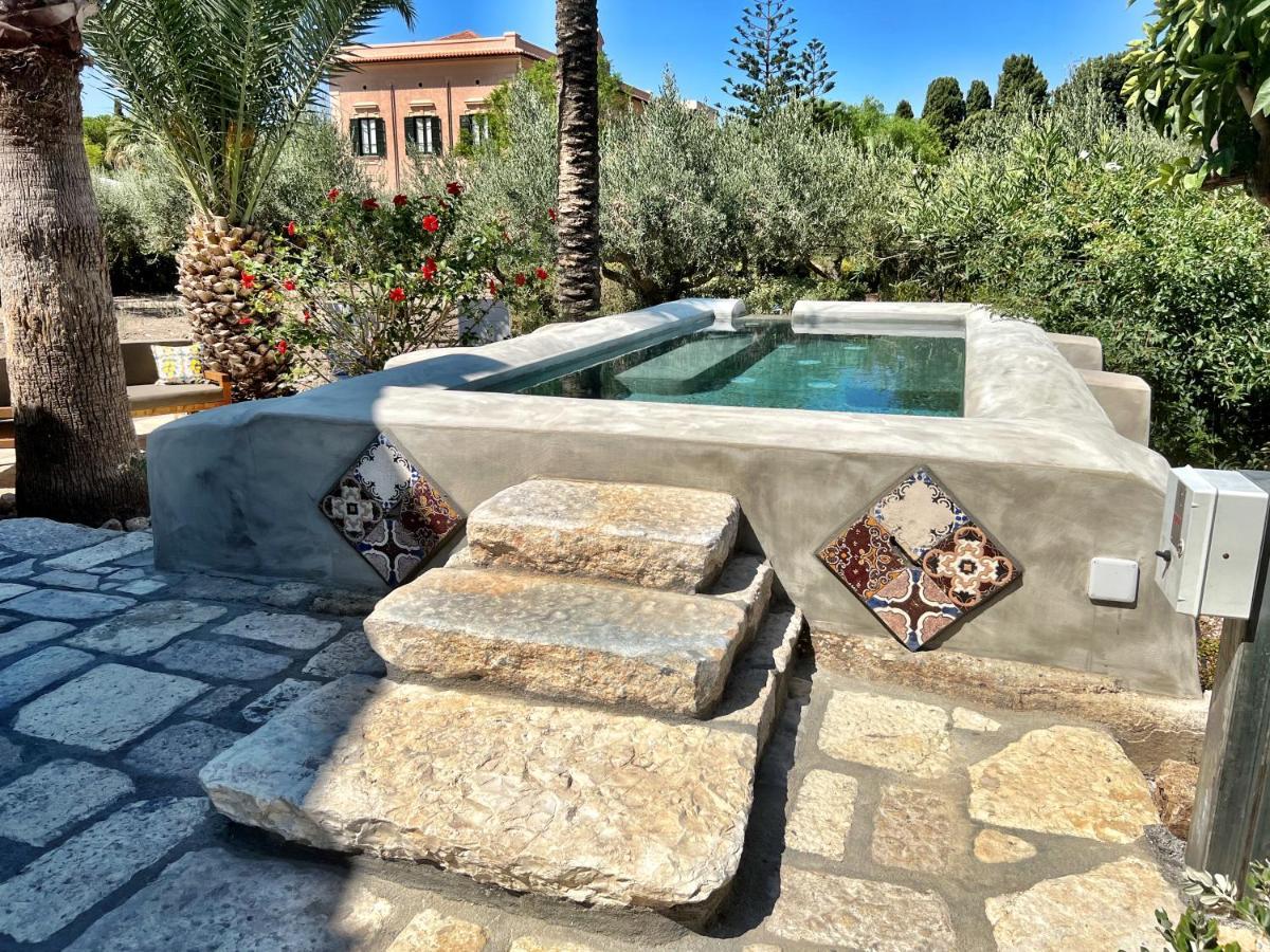 Villa Angelina - Charming Rooms & Apartments تراباني المظهر الخارجي الصورة
