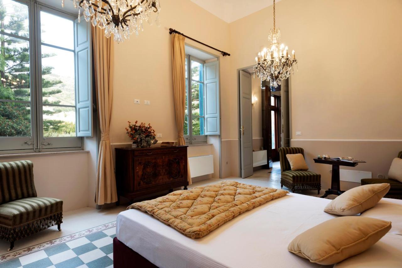 Villa Angelina - Charming Rooms & Apartments تراباني المظهر الخارجي الصورة