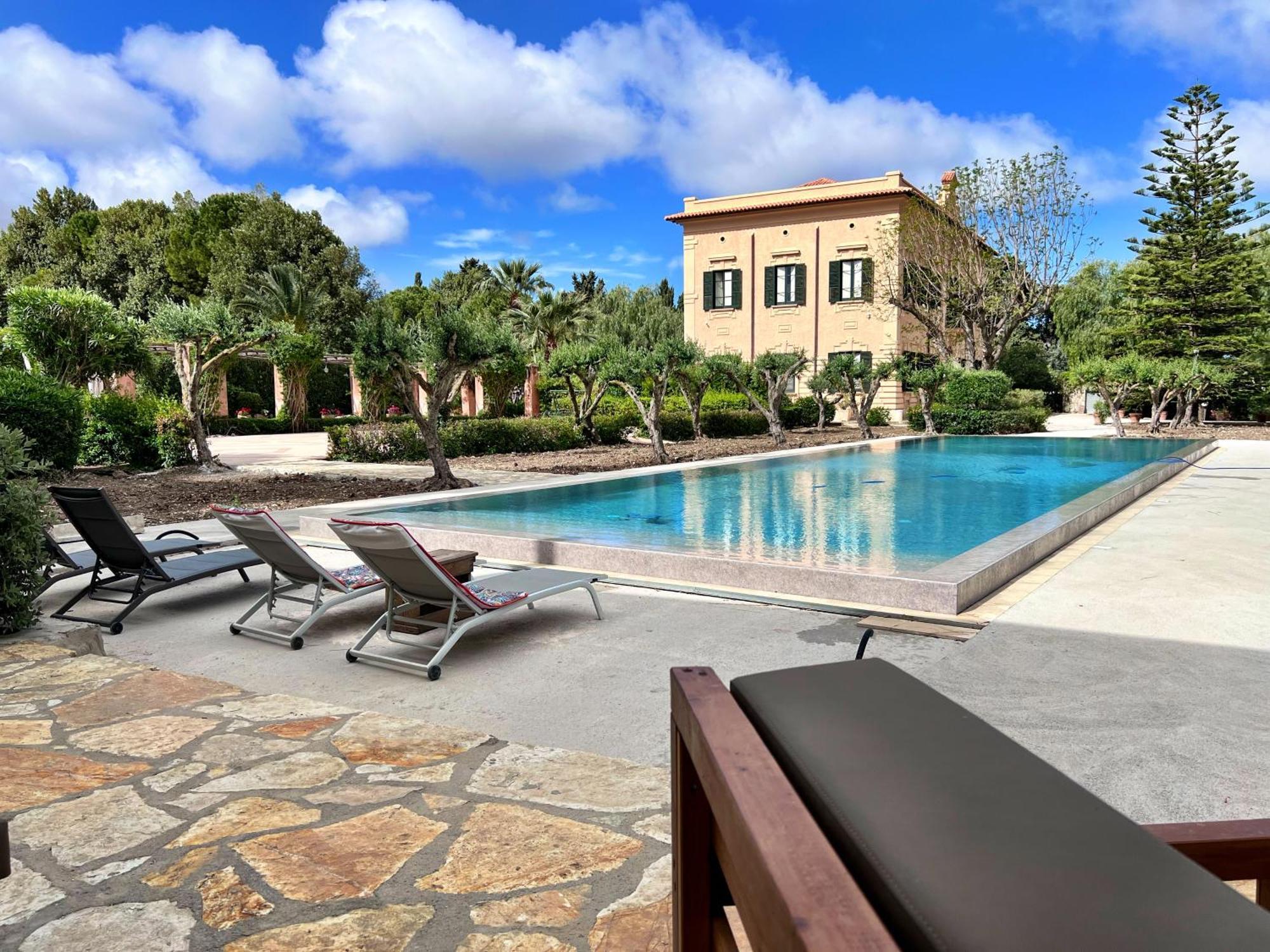 Villa Angelina - Charming Rooms & Apartments تراباني المظهر الخارجي الصورة